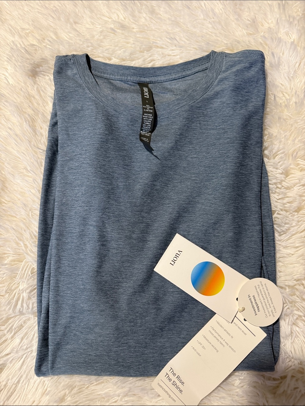Vuori Long Sleeve Crewneck Top in Heathered Slate Blue